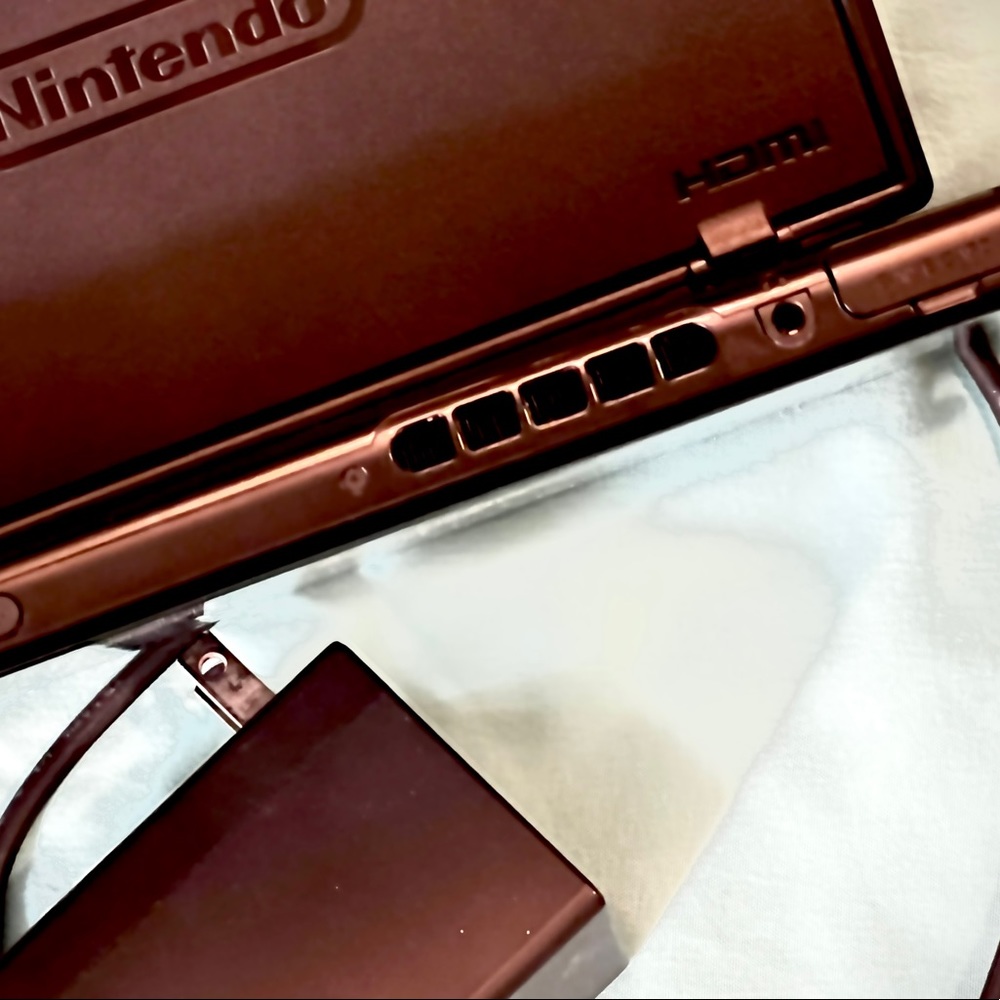 Nintendo Switch with Gray Joy-Con - Picture 7 of 14
